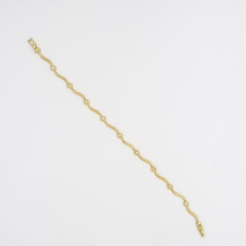 Diamond Set  Wave Design 18ct yellow gold Bracelet