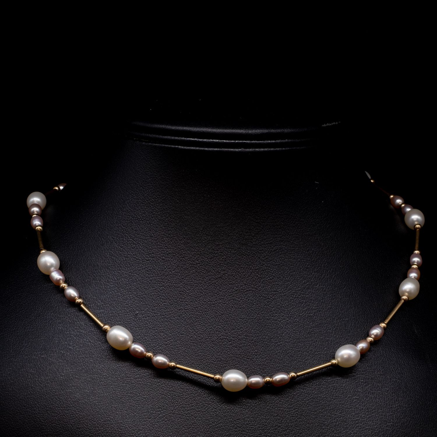 Freshwater Cultured Pearl Necklet with 14K Gold Spacers