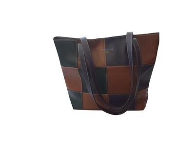 በቆዳ የተሰራ የሴቶች የጎን ባርሳ Women Leather Side Bag