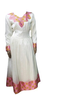 ረዘም ያለ የሀበሻ ቀሚስ  Ethiopian Traditional Long Dress