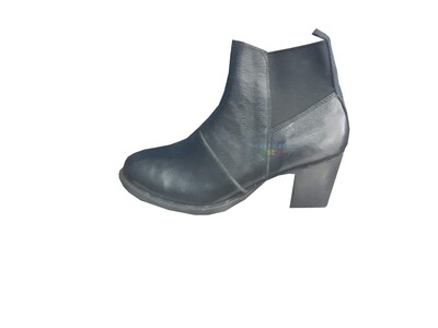 የሴቶች የቆዳ ጫማ  Women Leather Shoes