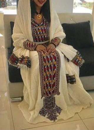 ረዘም ያለ የሀበሻ ቀሚስ  Ethiopian Traditional Long Dress