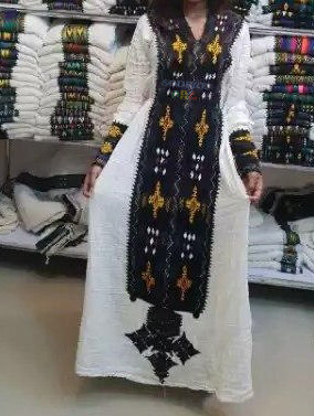 ረዘም ያለ የሀበሻ ቀሚስ  Ethiopian Traditional Long Dress