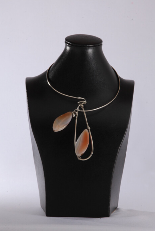 Silver Nuture Agate Necklace