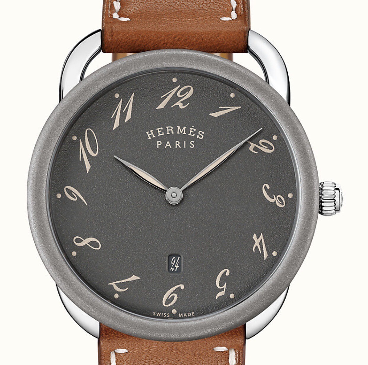 Hermes Men’s Steel watch with micro blasted titanium bezel, grained darkgrey dial, 40 mm diameter