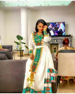 ረዘም ያለ የሀበሻ ቀሚስ  Ethiopian Traditional Long Dress