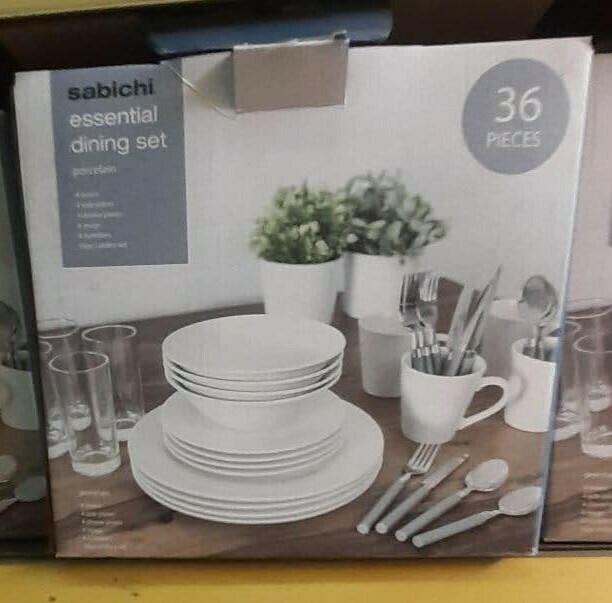 የመመገቢያ ሳህኖች Dining Set
