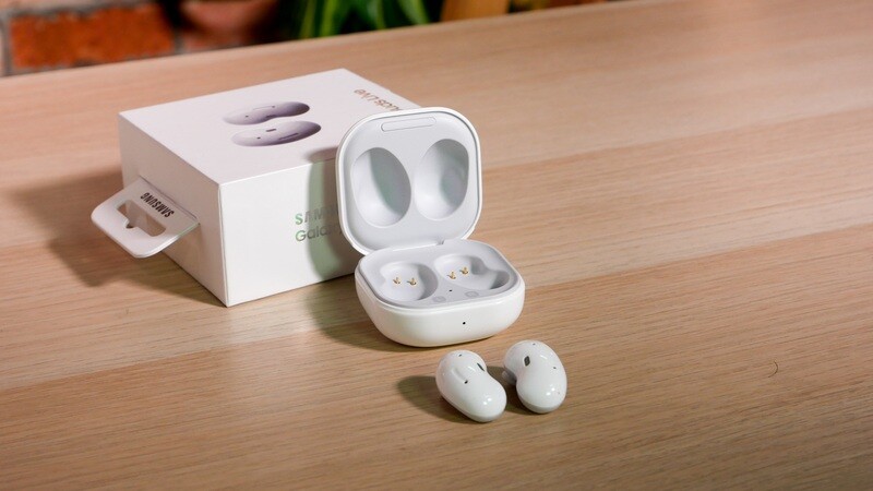 Samsung Galaxy buds live