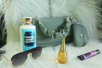 Girls gift package