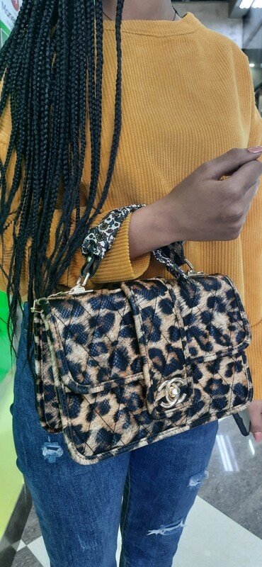 Women bag