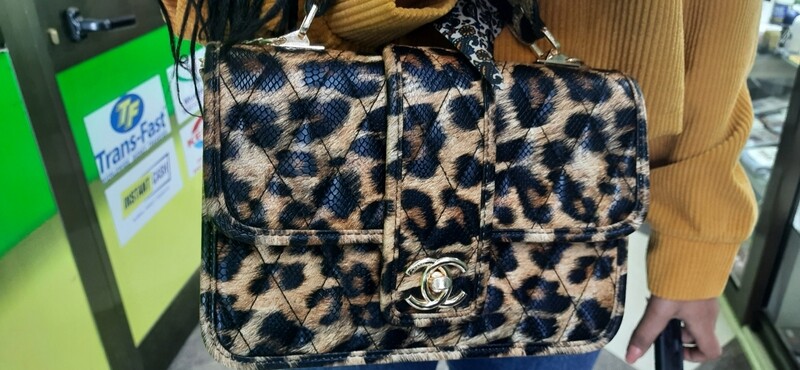 Women bag