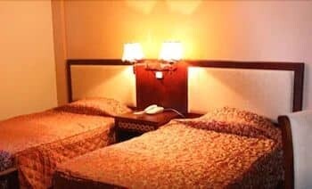Churchill Addis Ababa Hotel (ቸርችል አዲስ አበባ ሆቴል)