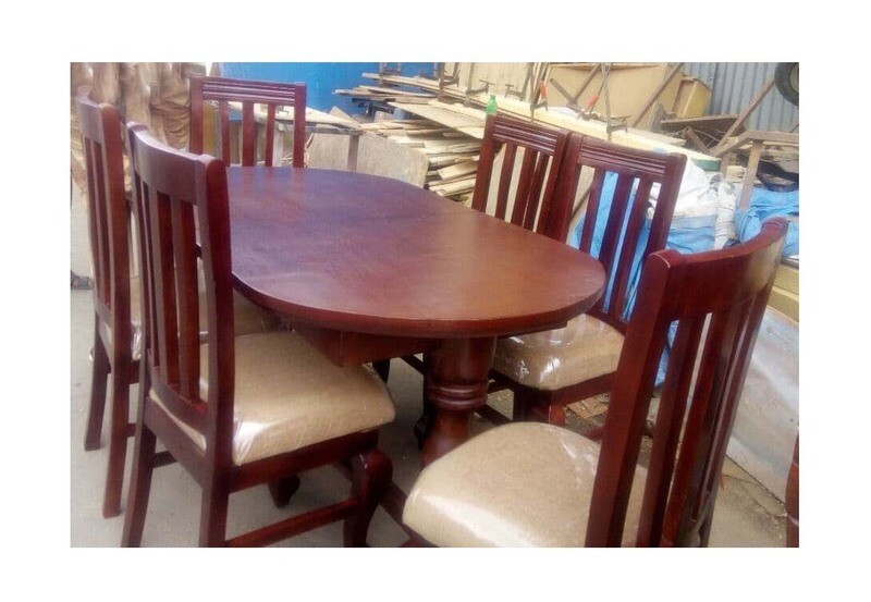 Table And 6 Chair (ጠረንቤዛ እና 6 ወንበር)