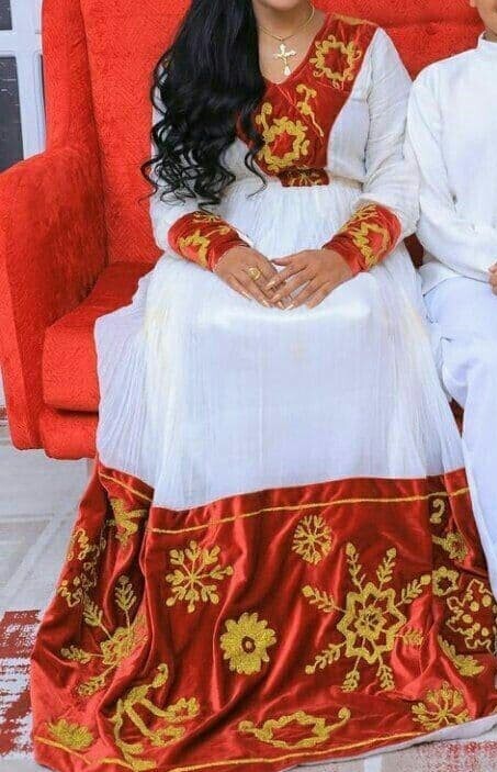 ረዘም ያለ የሀበሻ ቀሚስ  Ethiopian Traditional Long Dress