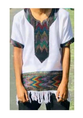 የወንዶች ባህላዊ ልብስ Man&#39;s Traditional Cloth