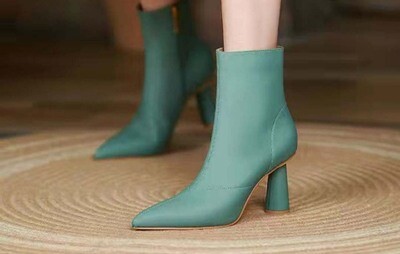 የሴቶች ጫማ  Women&#39;s Shoes