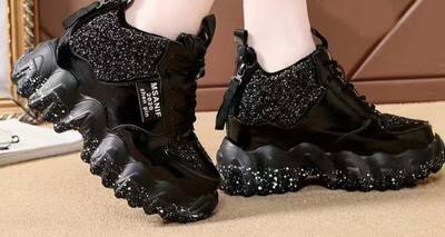 የሴቶች ጫማ  Women&#39;s Shoes