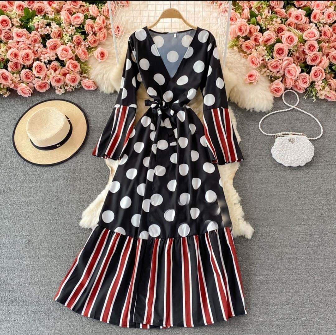 የሴቶች ቀሚስ  Women&#39;s Dress