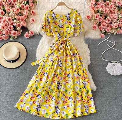 የሴቶች ቀሚስ  Women&#39;s Dress
