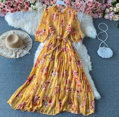 የሴቶች ቀሚስ  Women&#39;s Dress