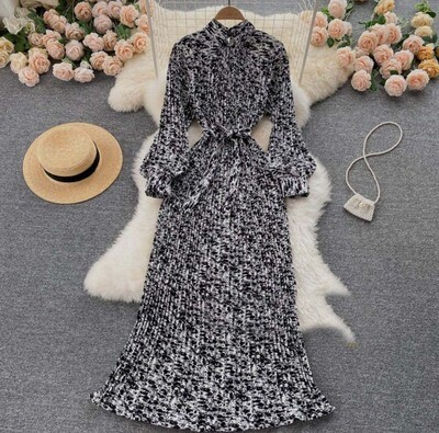 የሴቶች ቀሚስ  Women&#39;s Dress