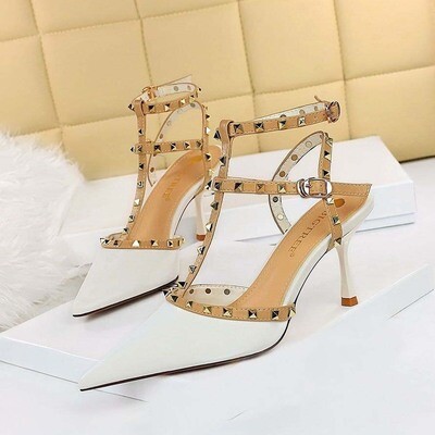 የሴቶች ጫማ  Women&#39;s Shoes