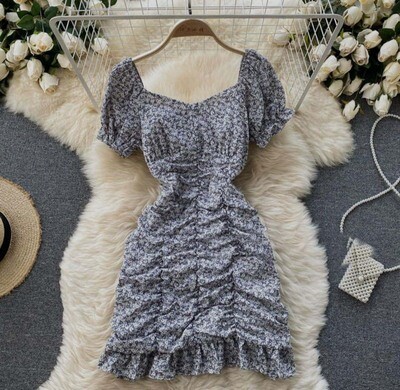 የሴቶች ቀሚስ  Women&#39;s Dress