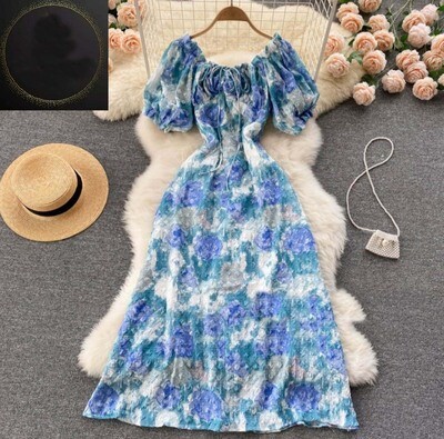 የሴቶች ቀሚስ  Women&#39;s Dress