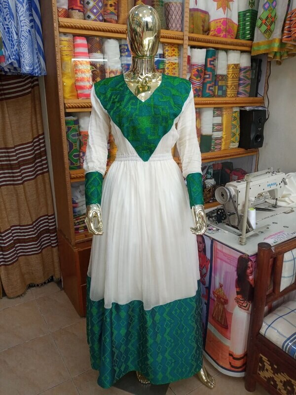 የሴቶች የሃበሻ ልብስ  Women&#39;s Traditional Cloth