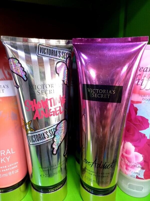 VICTORIA&#39;S SECRET BODY LOTION