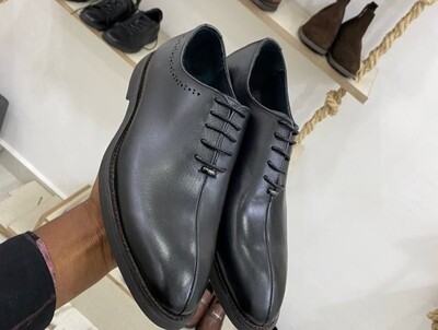 የወንዶች ጫማ (man&#39;s shoes)