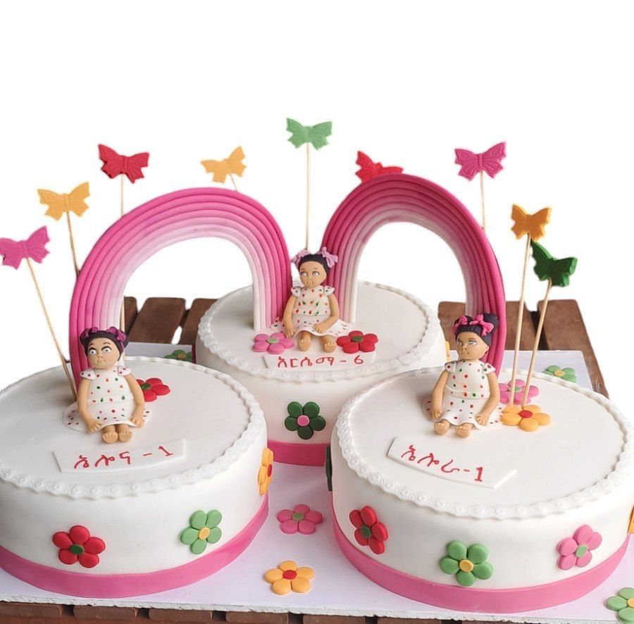 Cake  ኬክ