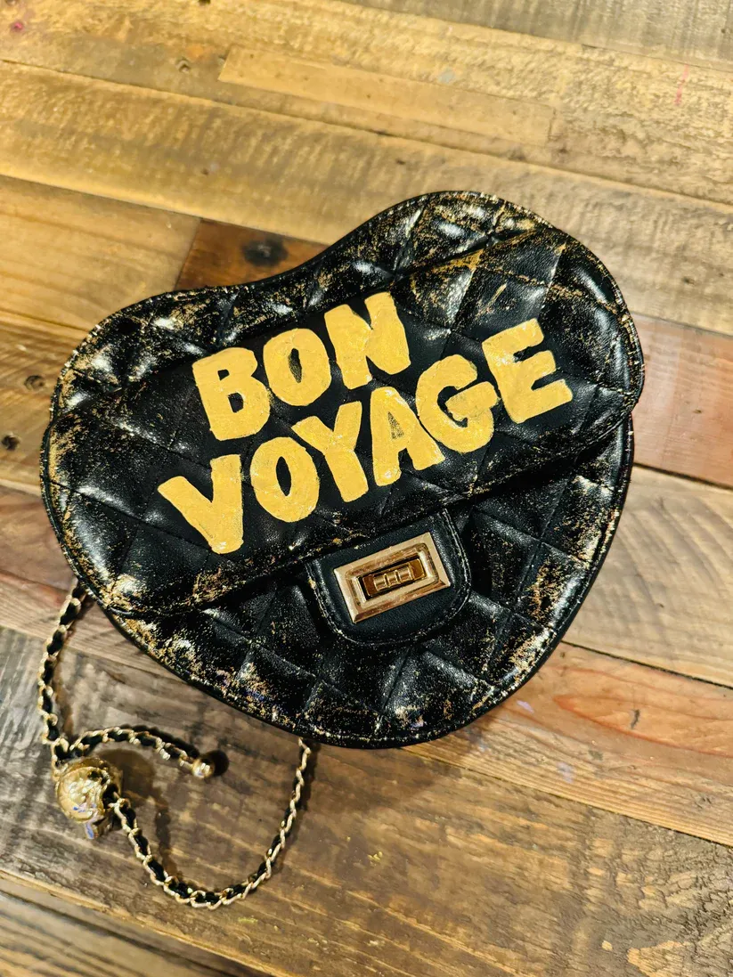 Heart 🖤shaped bags በእጅ የተሳሉ ፅሁፍ እና ምስል ያለባቸው ቦርሳዎች
