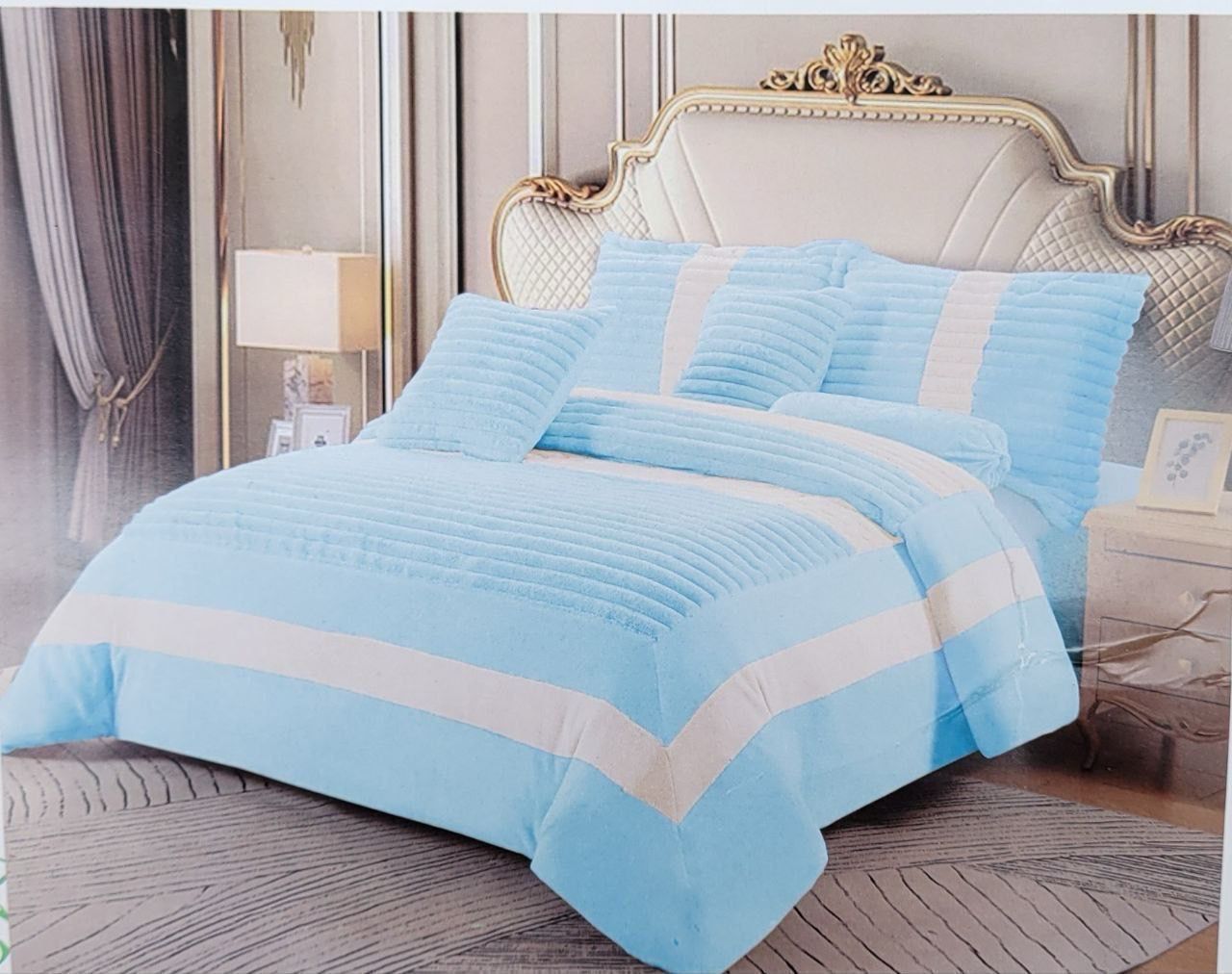 Seven PCs Comforter Set