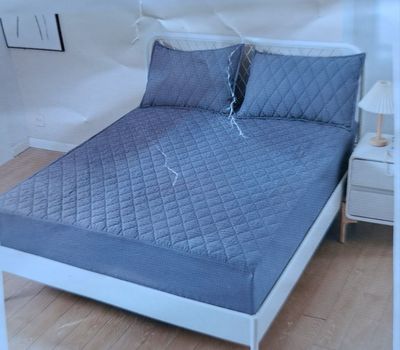 Waterproof Mattress Protector የዋተር ፕሩፍ የፍራሽ ሽፋን ከትራስ ልብስ ጋር