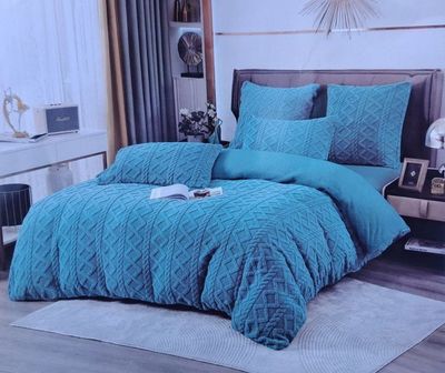 6 PCs Comforter Set 6 PCs Comforter Set