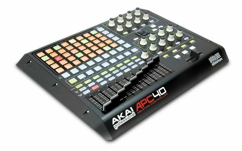 Controlador Profesional USB/MIDI para Ableton Live, Akai. Mod. APC40