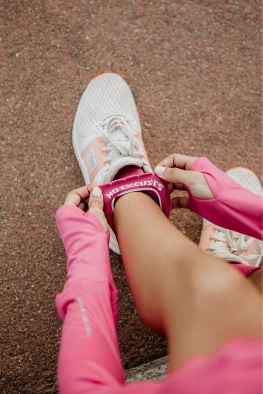 cerise pink gilnokie inspo socks