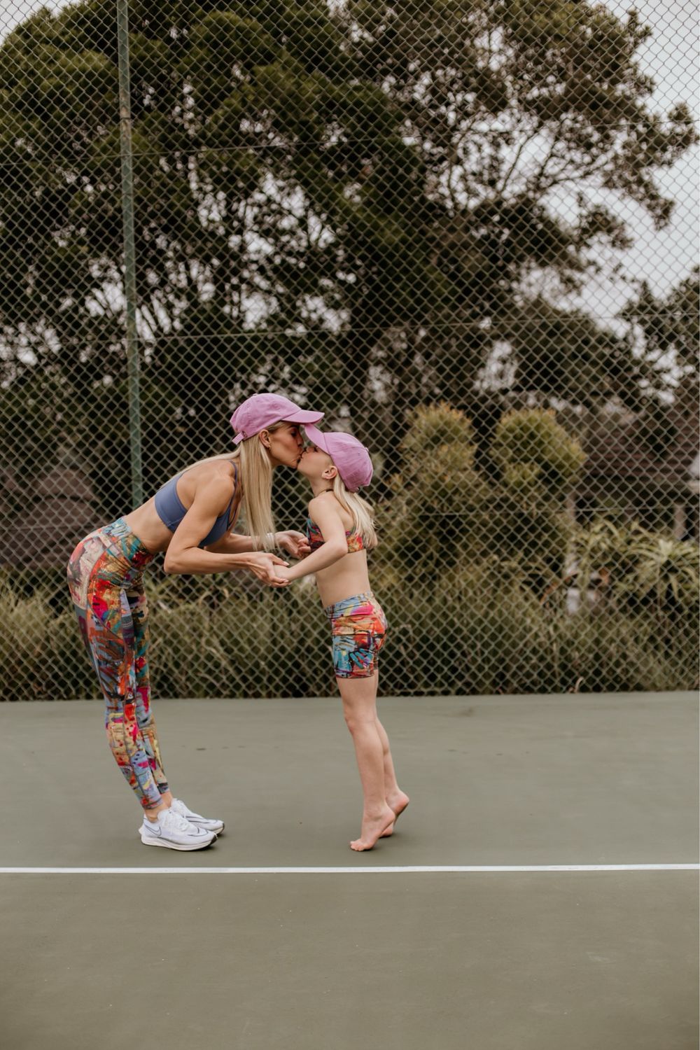 pink cap