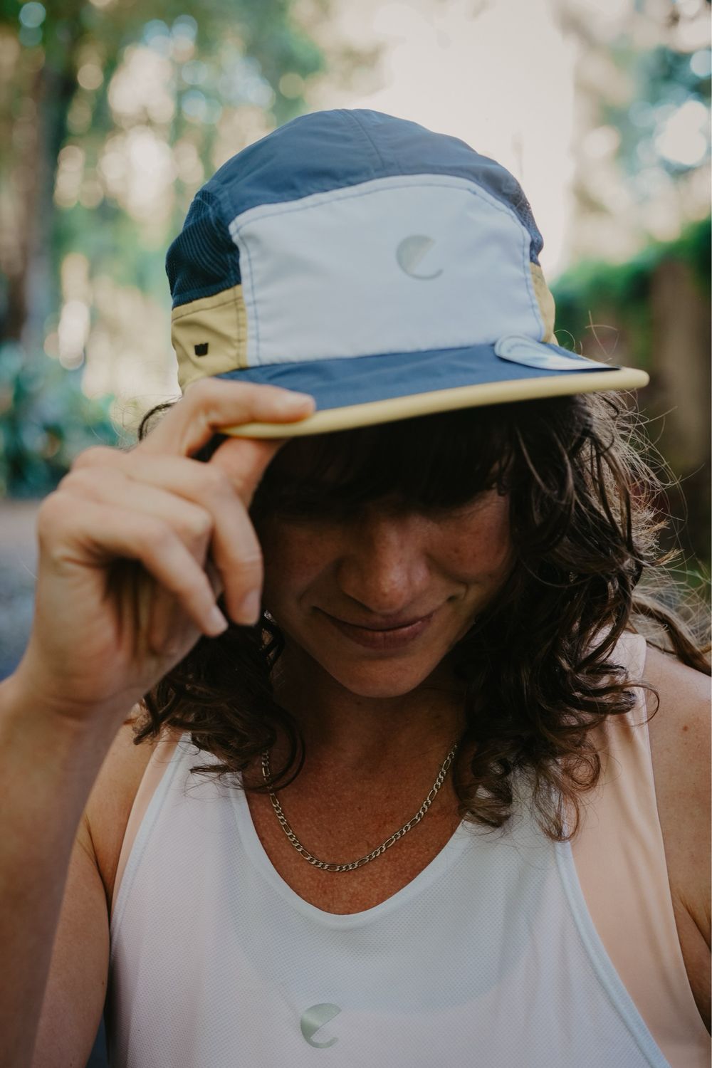 blue/yellow/white Packable Active Cap