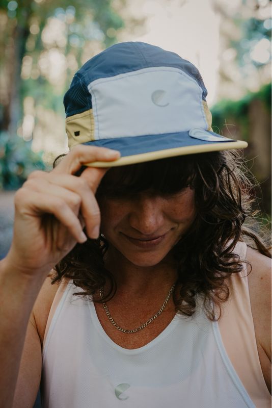 blue/yellow/white Packable Active Cap