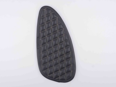 Raise Diamond Black With Cream Stitch Raise Diamond Black With Cream Stitch