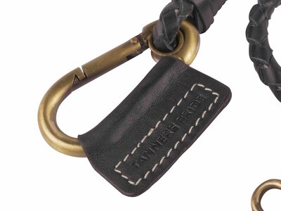 Hunter Keychain (Black)