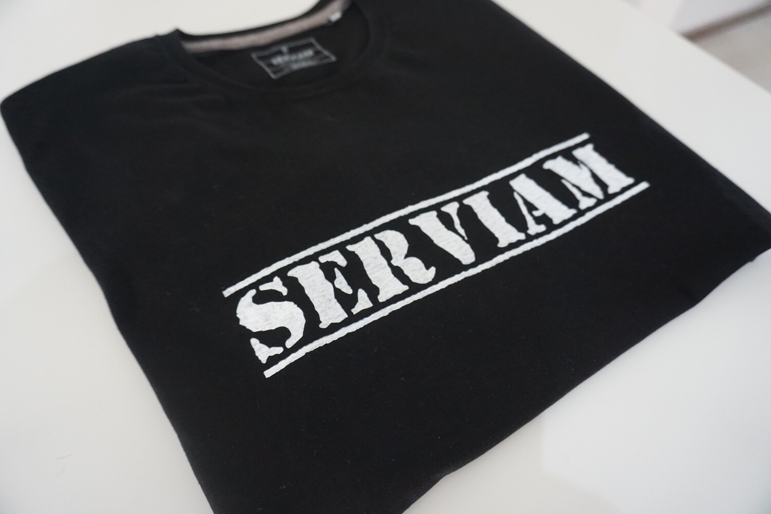 Serviam Classic T-shirt (Medium)