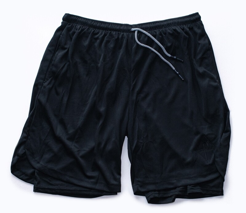 Training Shorts (large) black