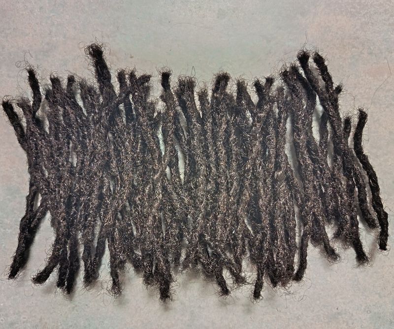 Lot de 20 Fines Dreadlocks naturelles 12 - 15cm