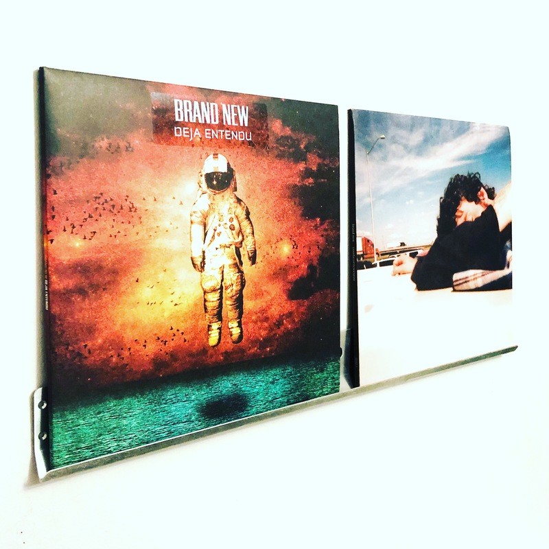 Floating Vinyl Displays