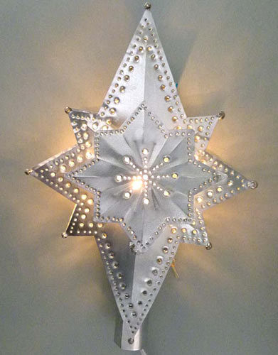 3 Dimensional Star Lighted Treetop