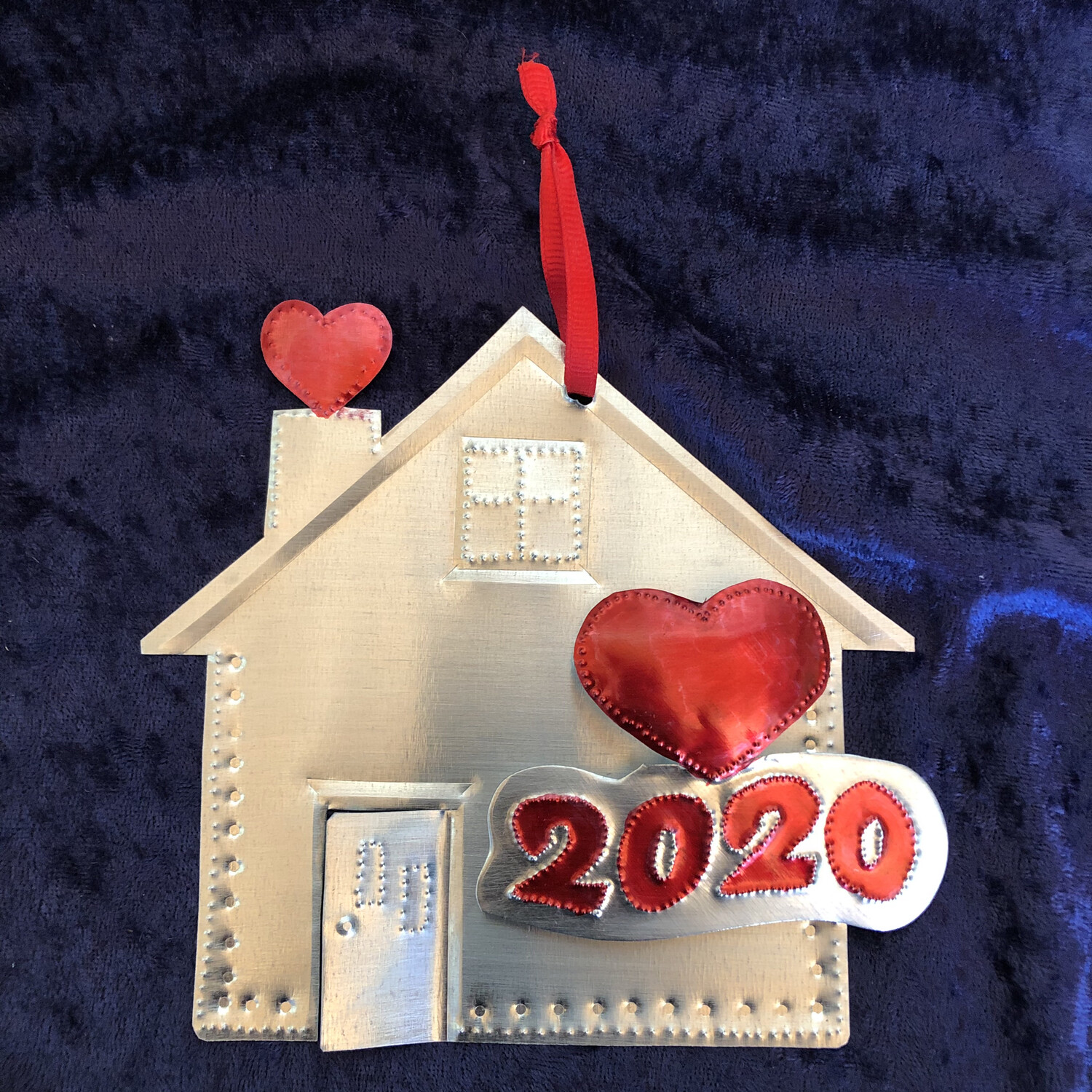 2 Dimension 2020 House Ornament 