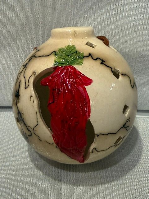 Chile Ristra on Horse Hair Pottery Ornament Chile Ristra on Horse Hair Pottery Ornament